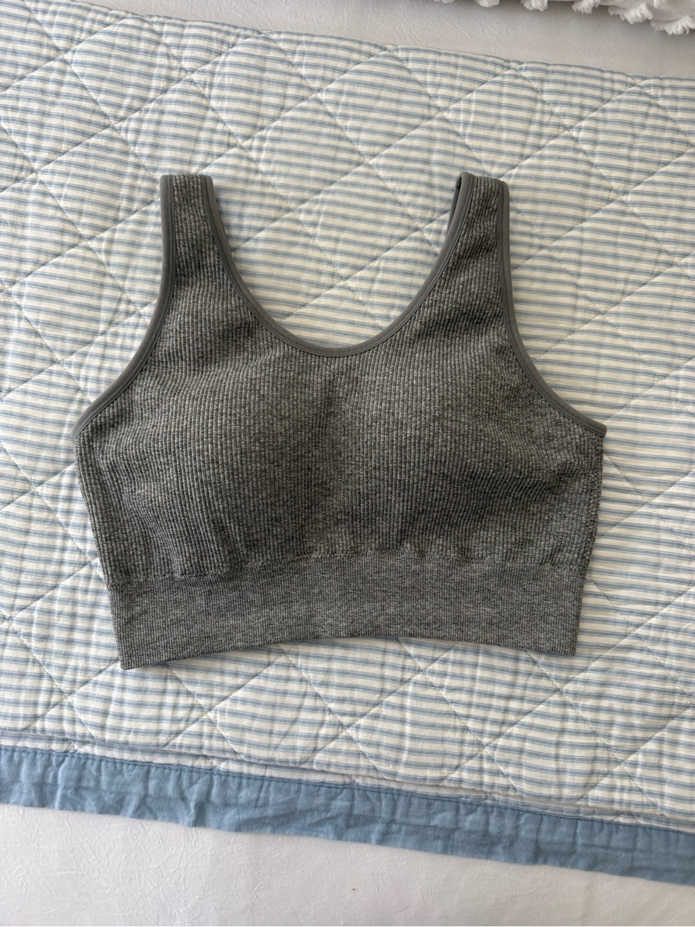 AERIE Seamless Gray Ribbed sports bra XXL